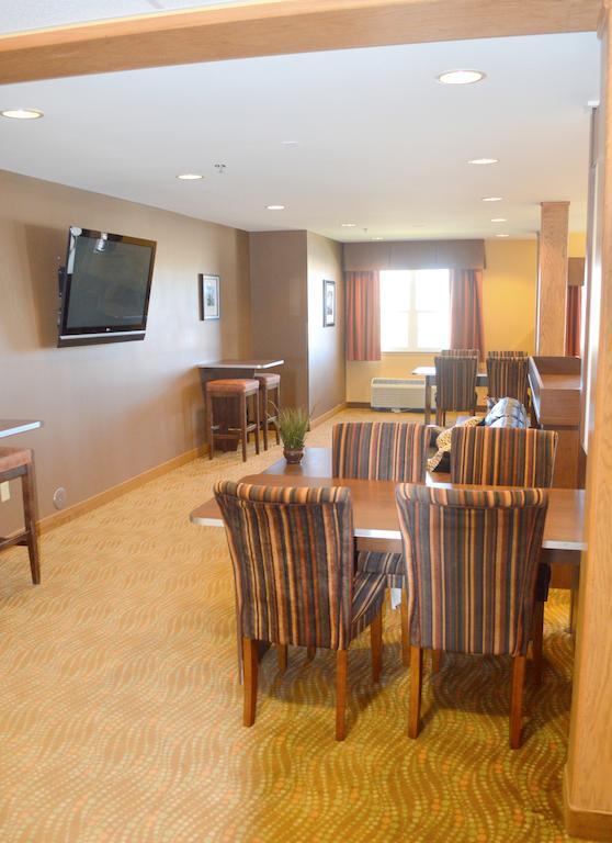 Microtel Inn And Suites By Wyndham Rawlins Exterior foto